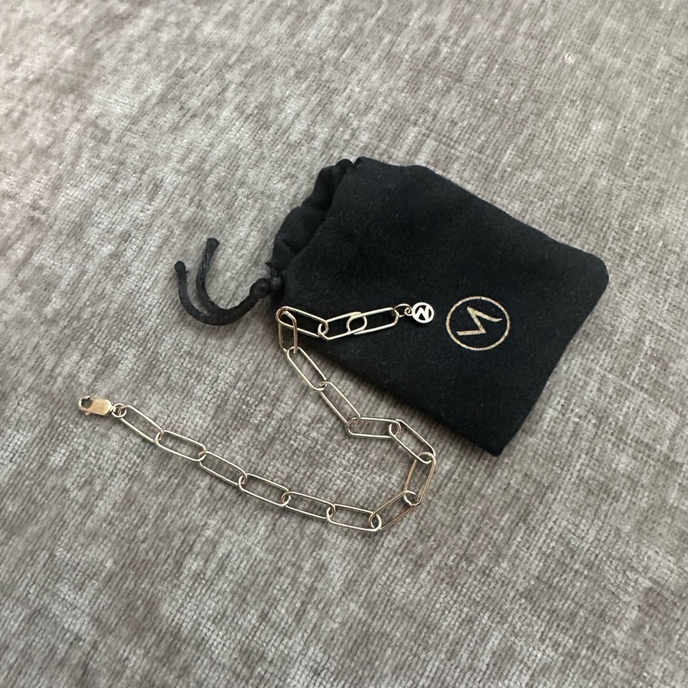 Mejuri bracelet